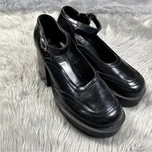 Vintage 90s Y2K Black Platform Chunky Womens Heels Lower Eastside Size 12